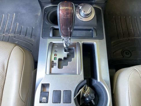 Used 2016 Toyota 4Runner Limited AWD/4WD image 38