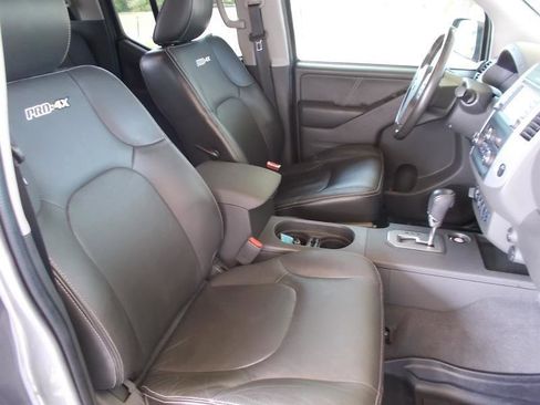 Used 2020 Nissan Frontier PRO-4X w/ Pro-4x Utility Package image 22