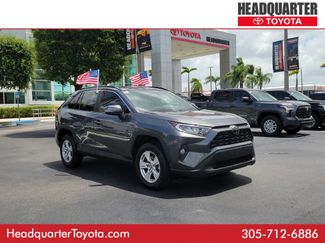 Used 2020 Toyota RAV4 XLE FWD video 1