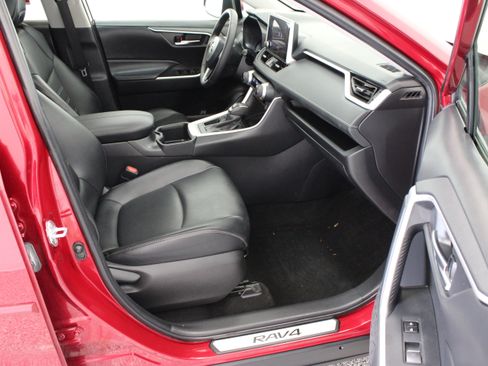 Certified 2024 Toyota RAV4 XLE Premium FWD image 38