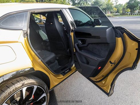 Used 2024 Lamborghini Urus S AWD/4WD image 41