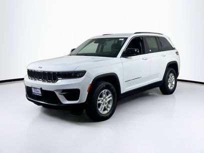 Used 2023 Jeep Grand Cherokee Laredo