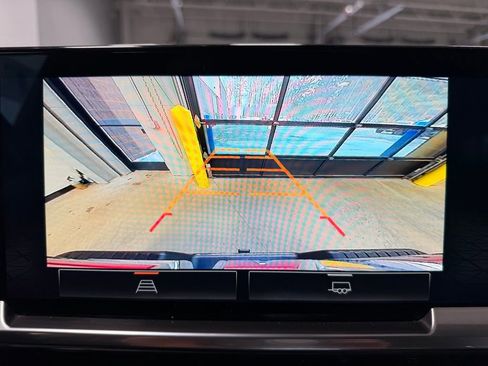 Used 2022 GMC Sierra 1500 Elevation image 46