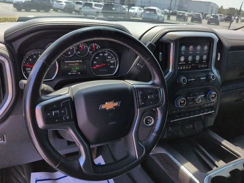 Used 2022 Chevrolet Silverado 1500 LTZ AWD/4WD image 13