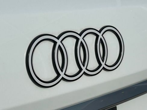 New 2025 Audi Q7 2.0T Premium w/ Convenience Package AWD/4WD image 67