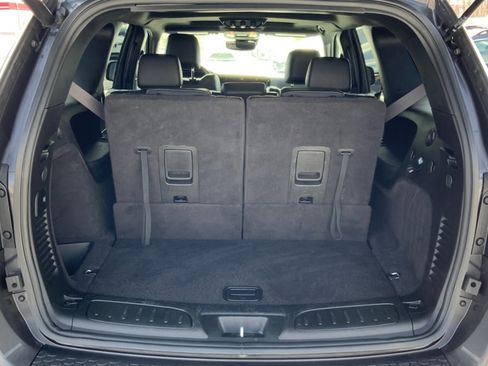 Used 2024 Dodge Durango GT image 12