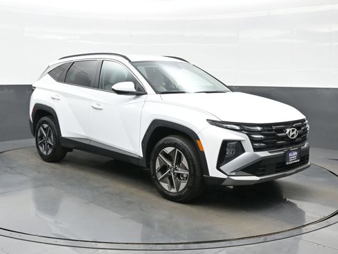 Used 2026 Hyundai Tucson SEL AWD/4WD image 8