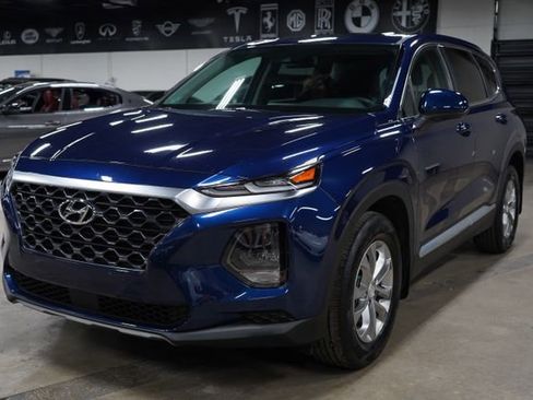 Used 2020 Hyundai Santa Fe SE FWD image 1
