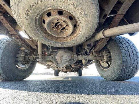 Used 2006 Dodge Ram 2500 Truck SLT image 18