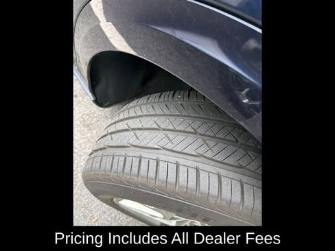 Used 2025 Genesis GV70 2.5T AWD/4WD image 13
