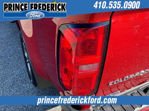 Used 2016 Chevrolet Colorado Z71 image 27