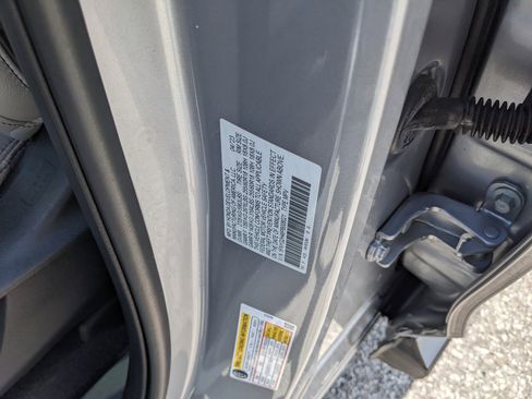 Used 2023 Honda Pilot EX-L image 42