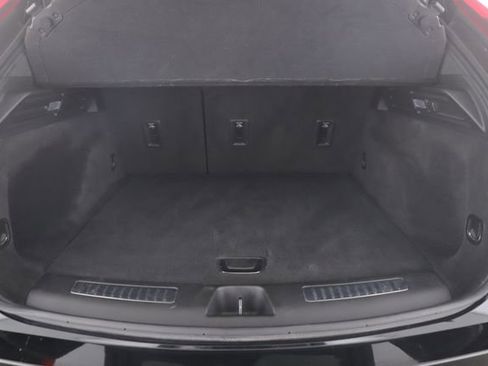 Used 2024 Cadillac XT4 Premium Luxury w/ Technology Package image 29