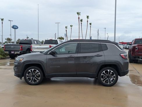 Used 2024 Jeep Compass Limited image 9