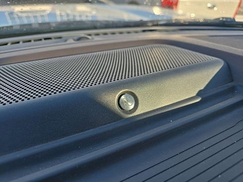 Used 2025 Ford F450 King Ranch w/ Chrome Package image 31