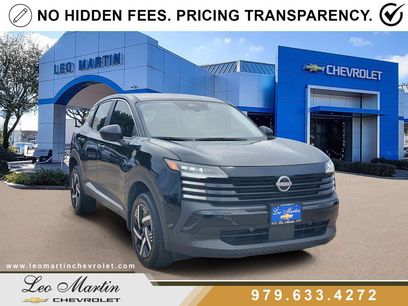 Used 2025 Nissan Kicks SV