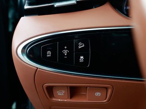 Used 2022 Genesis GV70 2.5T w/ Advanced Package image 53