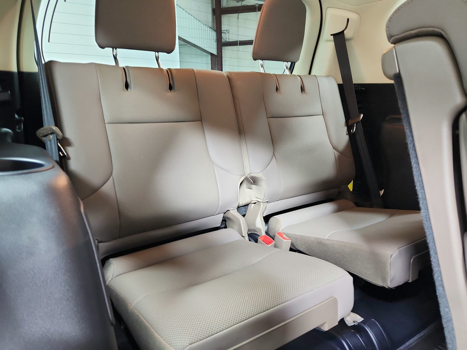 Used 2023 Lexus GX 460 Premium w/ Premium Package AWD/4WD image 46