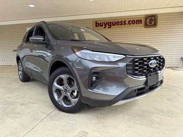 Used 2025 Ford Escape ST-Line Select AWD/4WD image 2