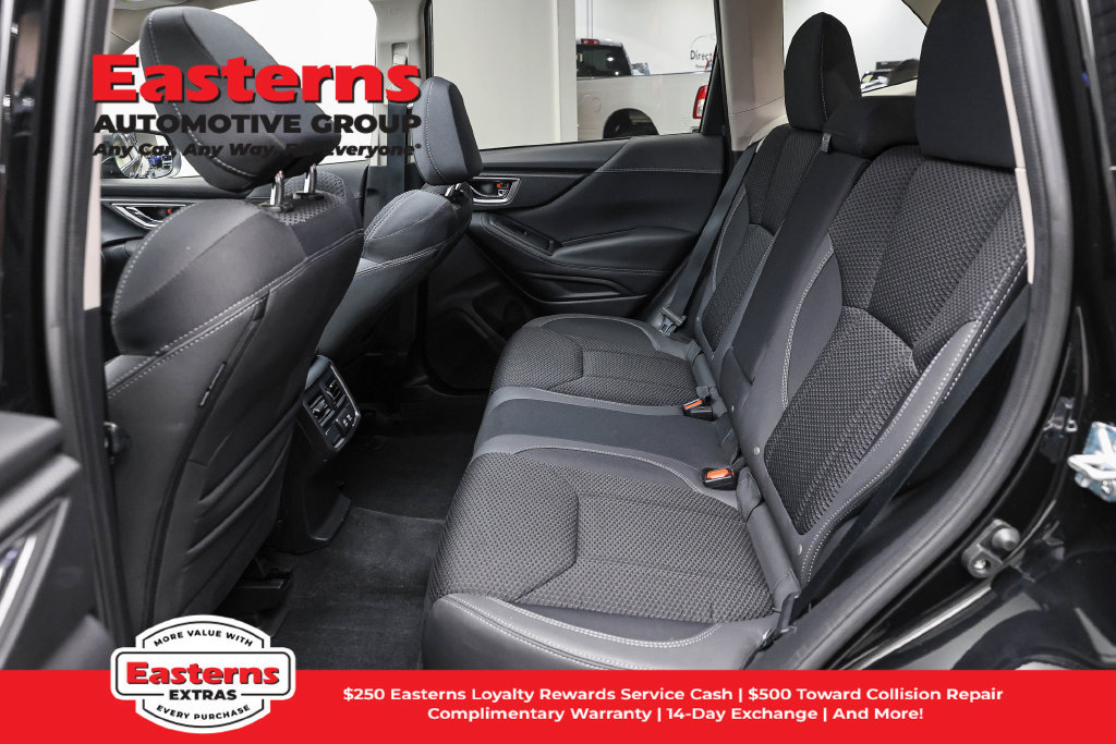 Used 2024 Subaru Forester Premium AWD/4WD image 25
