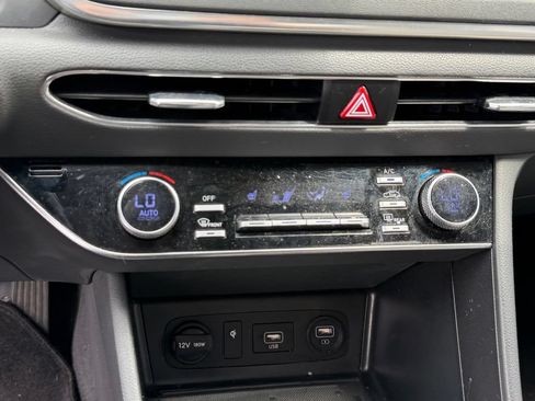 Used 2022 Hyundai Sonata SEL w/ Convenience Package FWD image 20