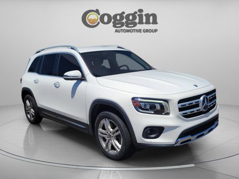 Used 2020 Mercedes-Benz GLB 250 image 4