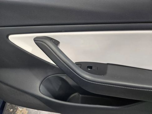 Used 2020 Tesla Model 3 Long Range image 6