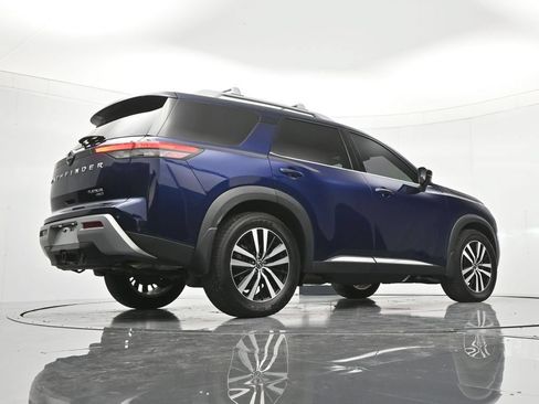 Certified 2024 Nissan Pathfinder Platinum AWD/4WD image 43