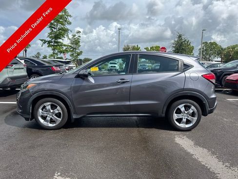 Used 2022 Honda HR-V LX image 2