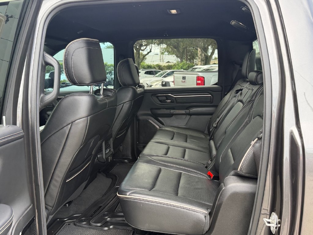 Used 2024 RAM 1500 Limited AWD/4WD image 11