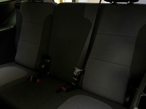 Used 2019 Chevrolet Traverse LT image 10