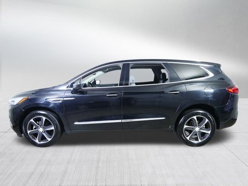 Used 2020 Buick Enclave Essence image 4