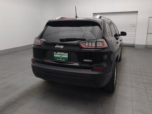 Used 2019 Jeep Cherokee Latitude w/ Popular Appearance Group FWD image 7