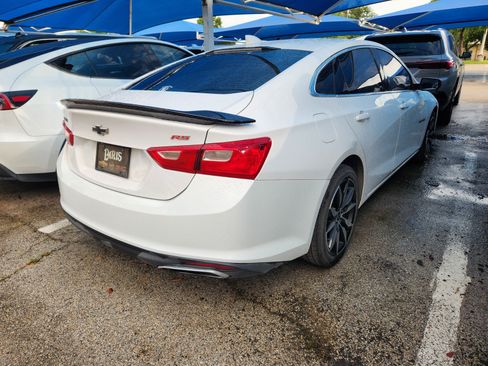 Used 2020 Chevrolet Malibu RS FWD image 4