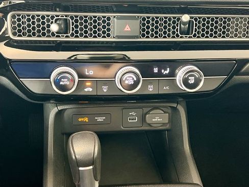 Used 2022 Honda Civic LX image 16