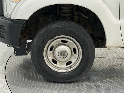 Used 2013 Ford F250 XL w/ PWR Equipment Group AWD/4WD image 29