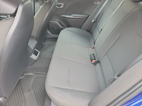 New 2026 Kia K4 LXS image 6