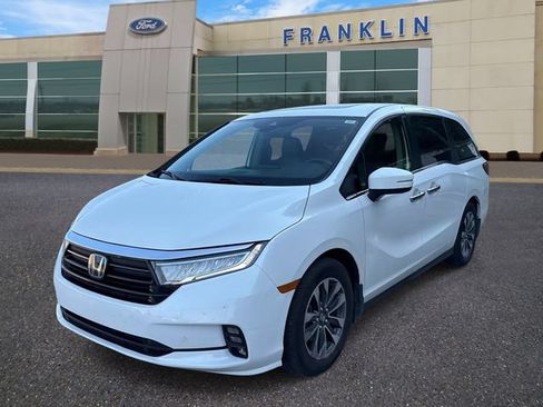 Used 2023 Honda Odyssey EX-L image 3