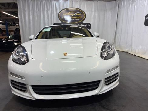 Used 2014 Porsche Panamera 4 AWD/4WD image 4