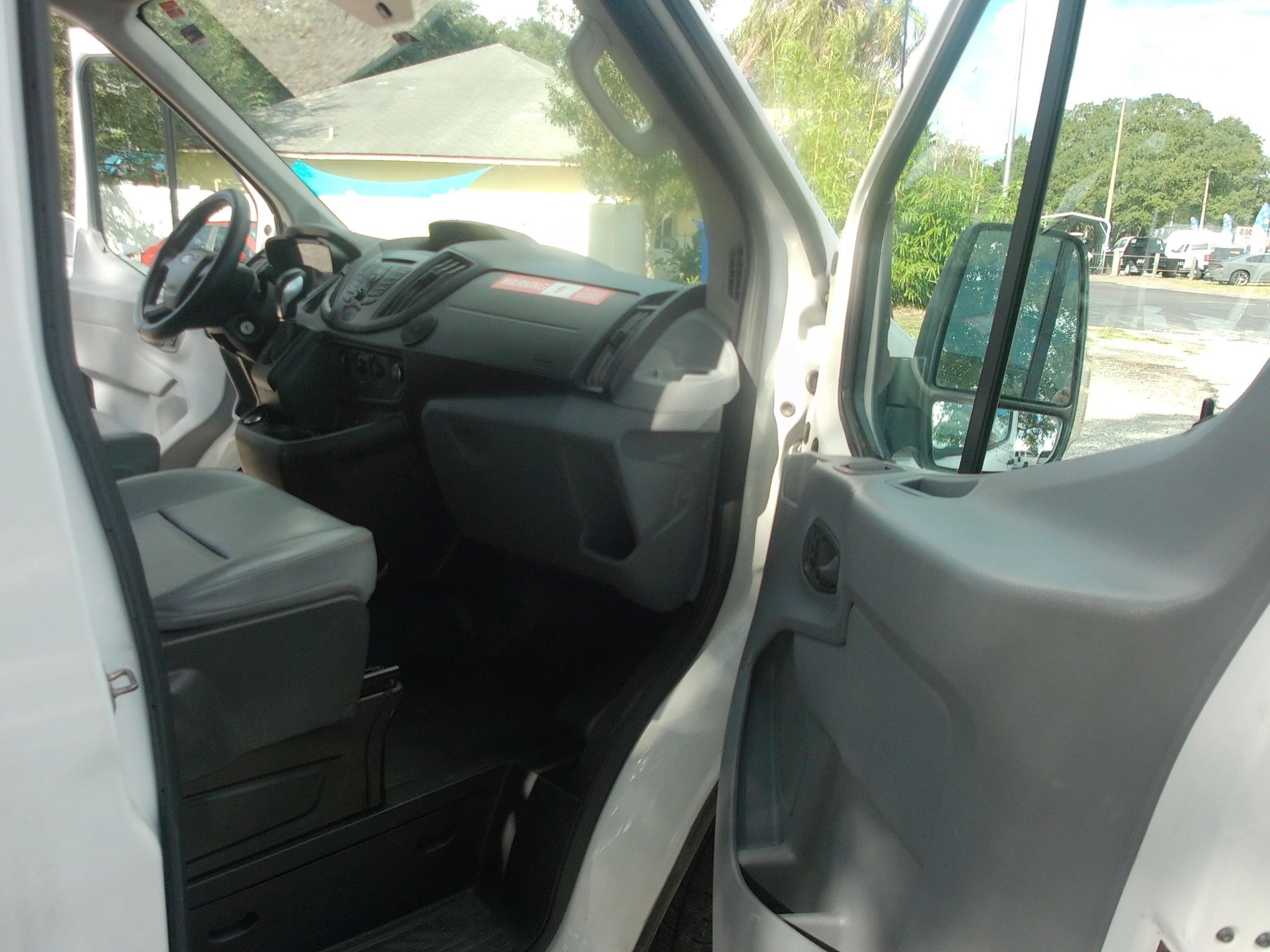 Used 2019 Ford Transit 150 148 Medium Roof RWD image 29