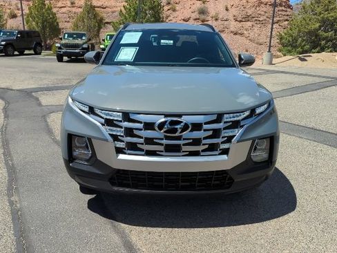 Used 2022 Hyundai Santa Cruz SEL w/ Activity Package AWD/4WD image 2