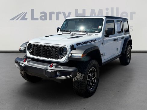 Used 2026 Jeep Wrangler Unlimited Rubicon AWD/4WD image 1