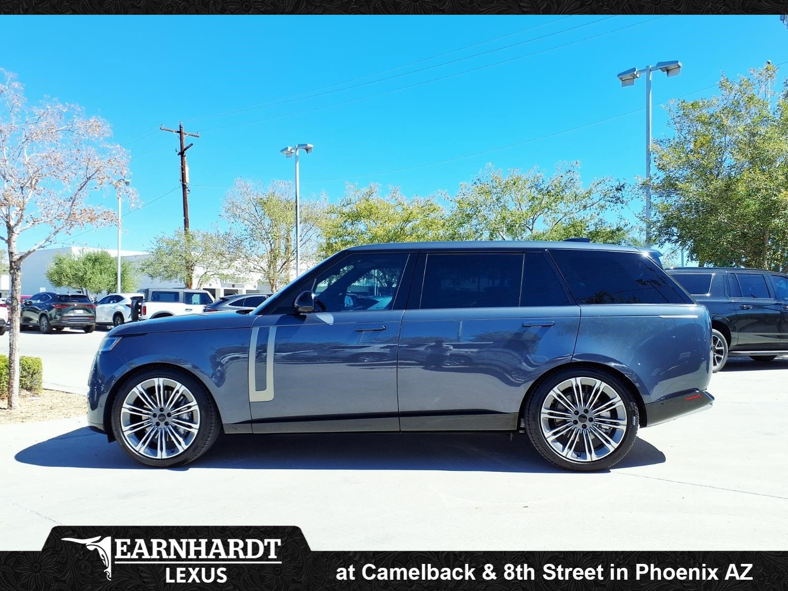 Used 2026 Land Rover Range Rover Long Wheelbase SE AWD/4WD image 8
