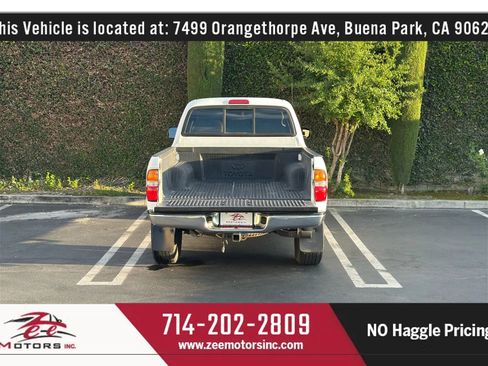 Used 2003 Toyota Tacoma PreRunner image 16