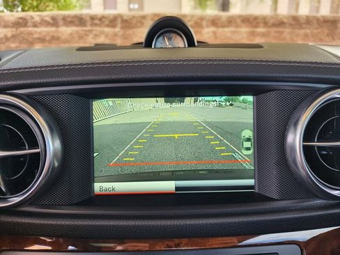 Used 2014 Mercedes-Benz SL 550 w/ Sport Wheel Package image 59