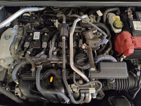 Used 2021 Nissan Sentra SV FWD image 30