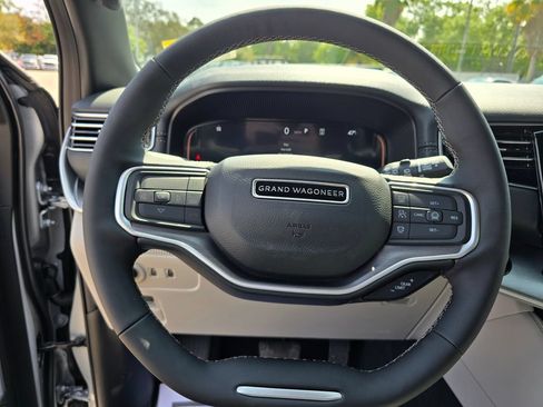 New 2026 Jeep Grand Wagoneer 4WD image 18