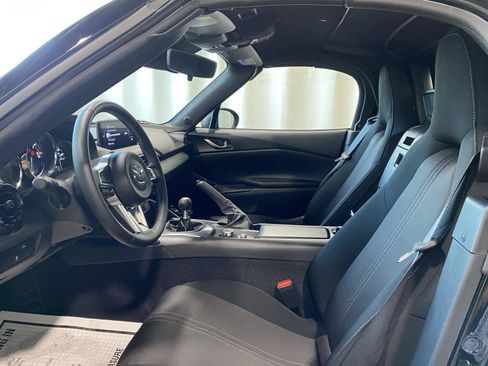 Certified 2025 MAZDA MX-5 Miata Sport w/ Appearance Package RWD image 18