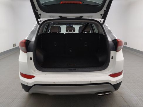Used 2018 Hyundai Tucson Value w/ Cargo Package FWD image 29
