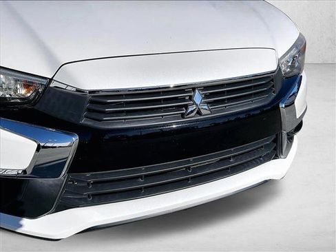 Used 2017 Mitsubishi Outlander Sport ES image 30